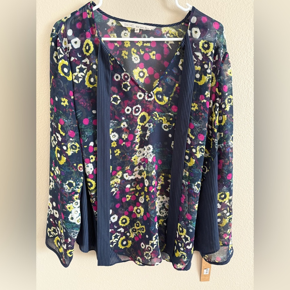 RACHEL‎ Rachel Roy Sheer NWT-New Floral & Navy Pin Stripe Blouse size 18W